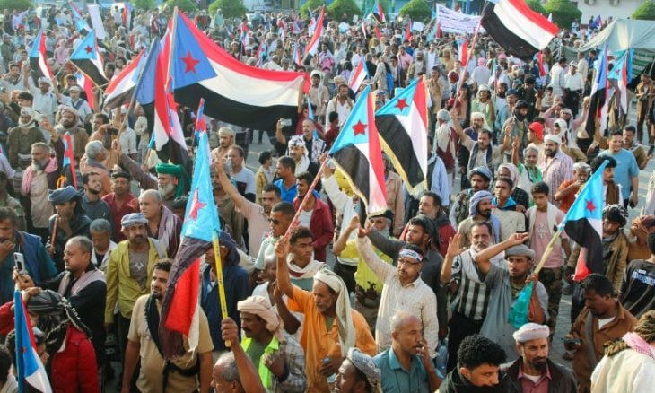 اليمن.. المجلس الانتقالي الجنوبي يحلّ نفسه وكافة هيئاته