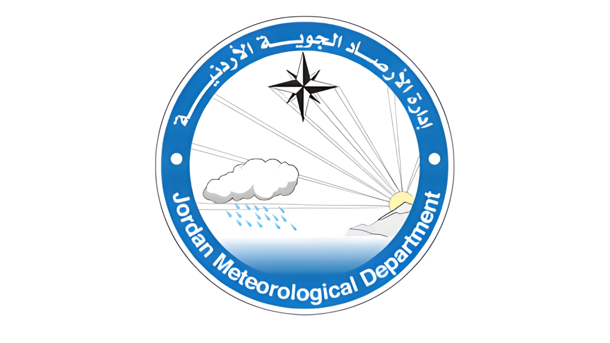 الأرصاد: منخفض قوي يؤثر على المملكة مساء غد وتحذيرات من السيول والرياح