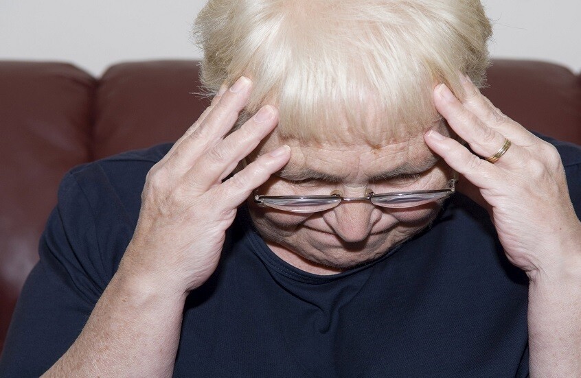 أسباب فقدان الذاكرة مع التقدم في السن