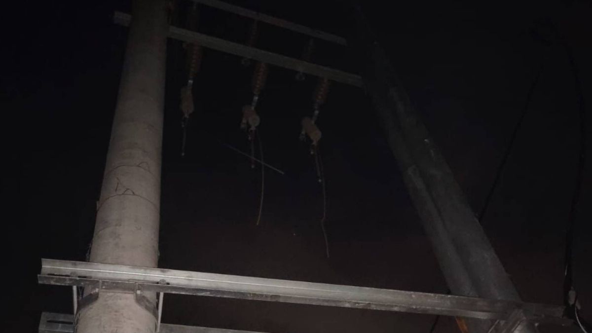 شكاوى مواطنين تكشف سرقة محولات إنارة على طريق حيوي في محافظة عجلون