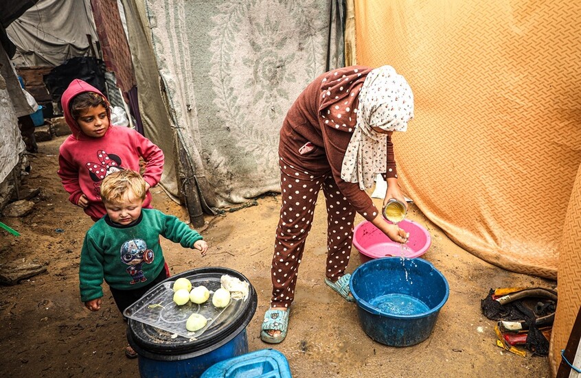 فيروس غامض يفتك بسكان غزة ويسجل وفيات يومية