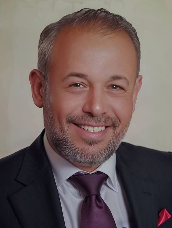 عاطف أبوحجر يكتب : ذاكرة الكهرباء