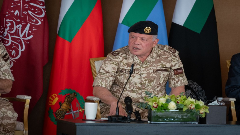 الملك يوجه بإعادة هيكلة الجيش العربي