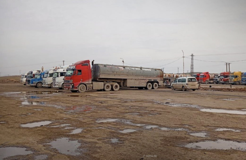 السورية للبترول: بدء استخراج النفط من الحقول المحررة ونقله إلى مصفاتي حمص وبانياس