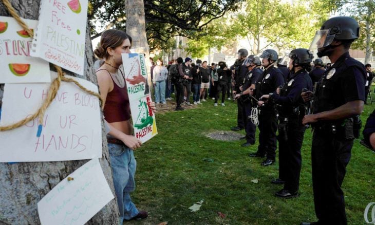 وثائق قضائية: إدارة ترامب استهدفت متضامنين مع فلسطين بسبب آرائهم المحمية دستوريًا