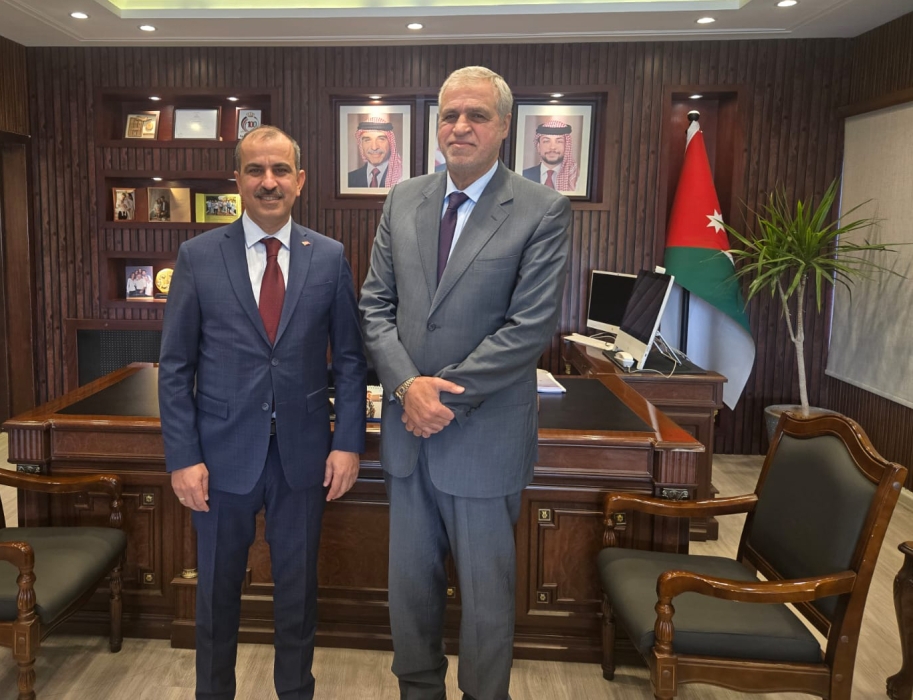 تنظيم الطيران المدني والسفارة التركية تبحثان تعزيز التعاون