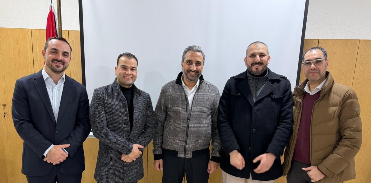 د لؤي أبوعتيله رئيساً لمجموعة الجراحة النسائية بالمنظار