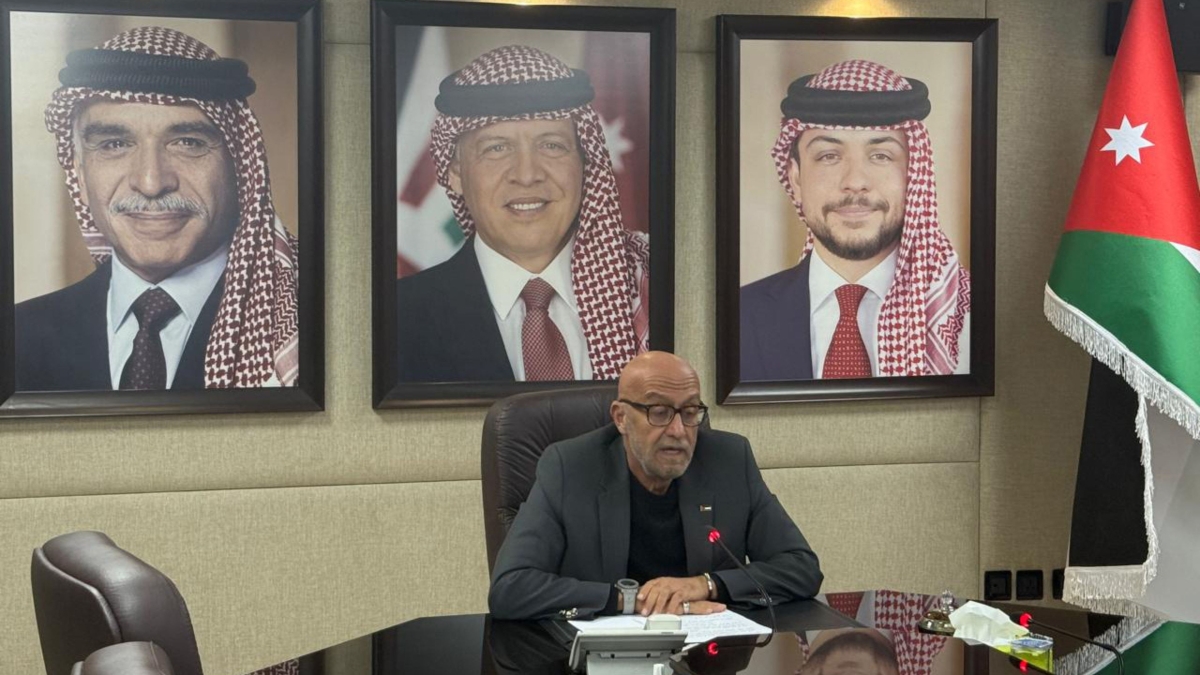 وزير المياه يؤكد ضرورة تحسين مستوى الخدمات المقدمة للمواطنين