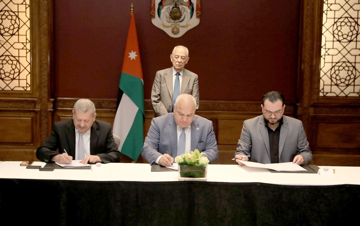 توقيع اتفاقية إنشاء مصنع لشركة مدينة إيزو التعليمية والتقنية بلواء بني كنانة ضمن المبادرة الملكية للفروع الإنتاجية يوفر 250 فرصة عمل