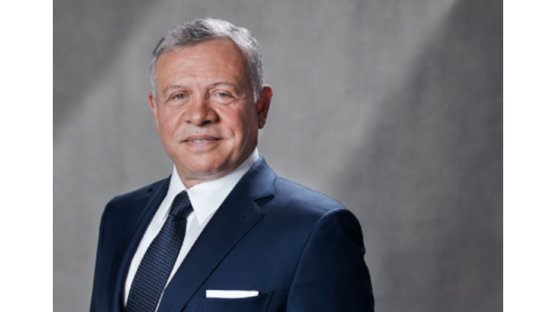 اسرة ’’ اخبارنا نت ’’ تهنئ جلالة الملك بعيد ميلاده  الـ 64