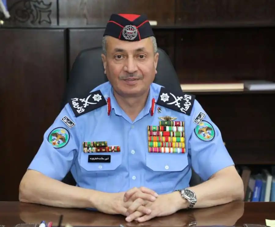 اللواء المتقاعد أنور الطراونة يهنئ جلالة الملك بمناسبة عيد ميلاده الميمون الـ 64