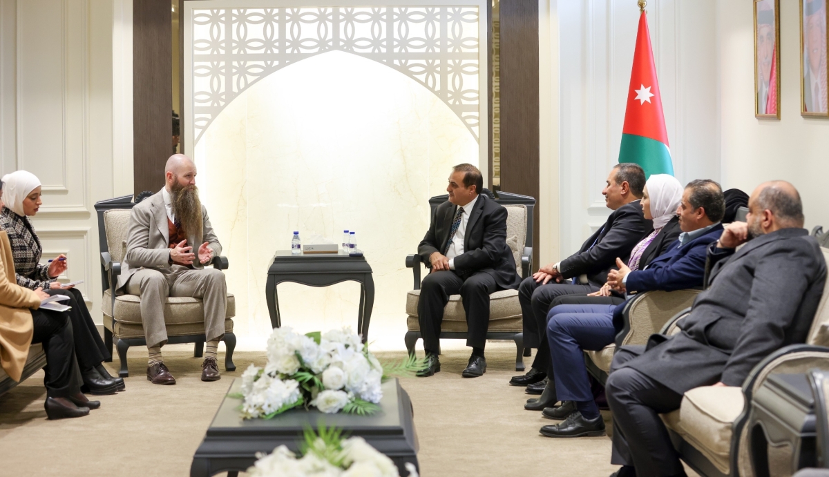 البرلمانية الأردنية – الأمريكية تلتقي السفير الأمريكي