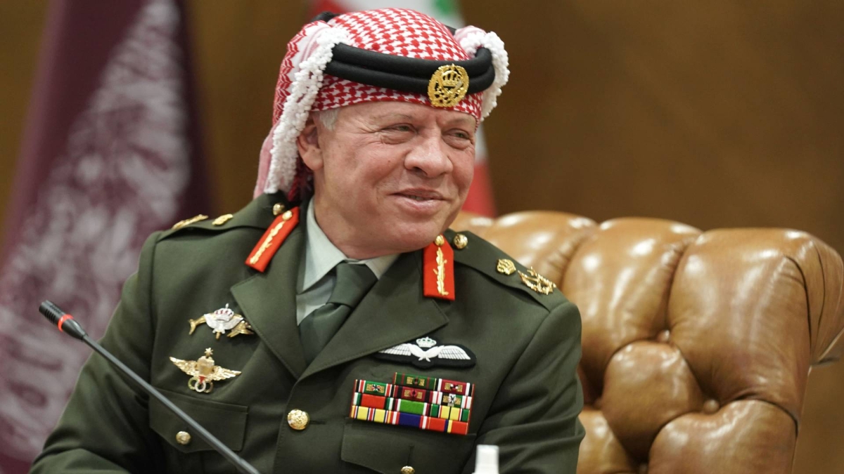 الأردنيون يحتفلون الجمعة بعيد ميلاد الملك.. فرح يعم الأردن  صور