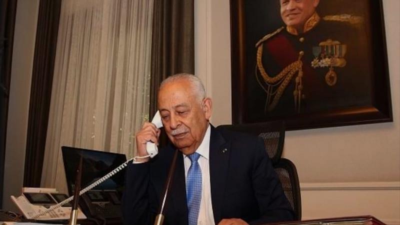 مندوباً عن الملك وولي العهد.. العيسوي يعزي آل أفرام