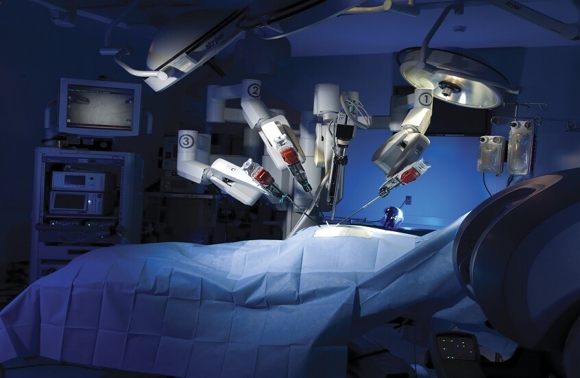 أكاديمي روسي: روسيا بصدد تطوير روبوتات جراحية متنوعة واستعادة أعضاء بشرية مفقودة