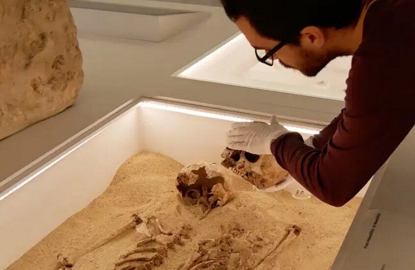 اكتشاف طفرة جينية نادرة لدى نساء عشن قبل 12000 عام