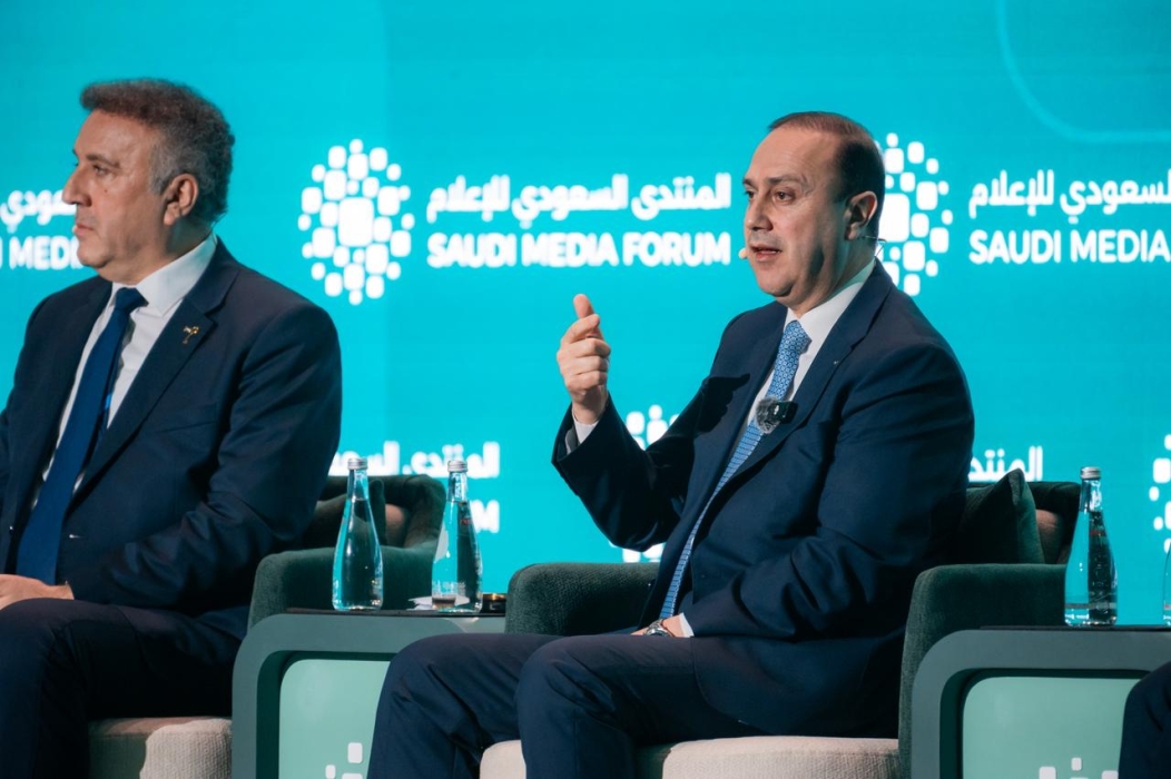 الإعلام المهني المحترف درع المجتمع من التضليل وسيل الأخبار الزائفة