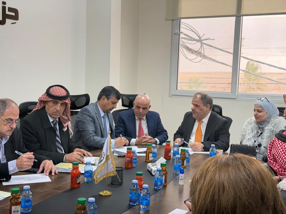 الشرفات يفتتح فرع المحافظين في البادية، والحزب يصدر بيان البادية