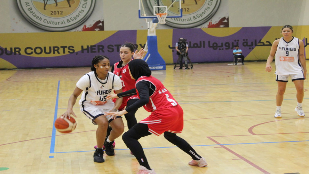 الفحيص يهزم الشارقة ويؤكد طموح الدفاع عن اللقب