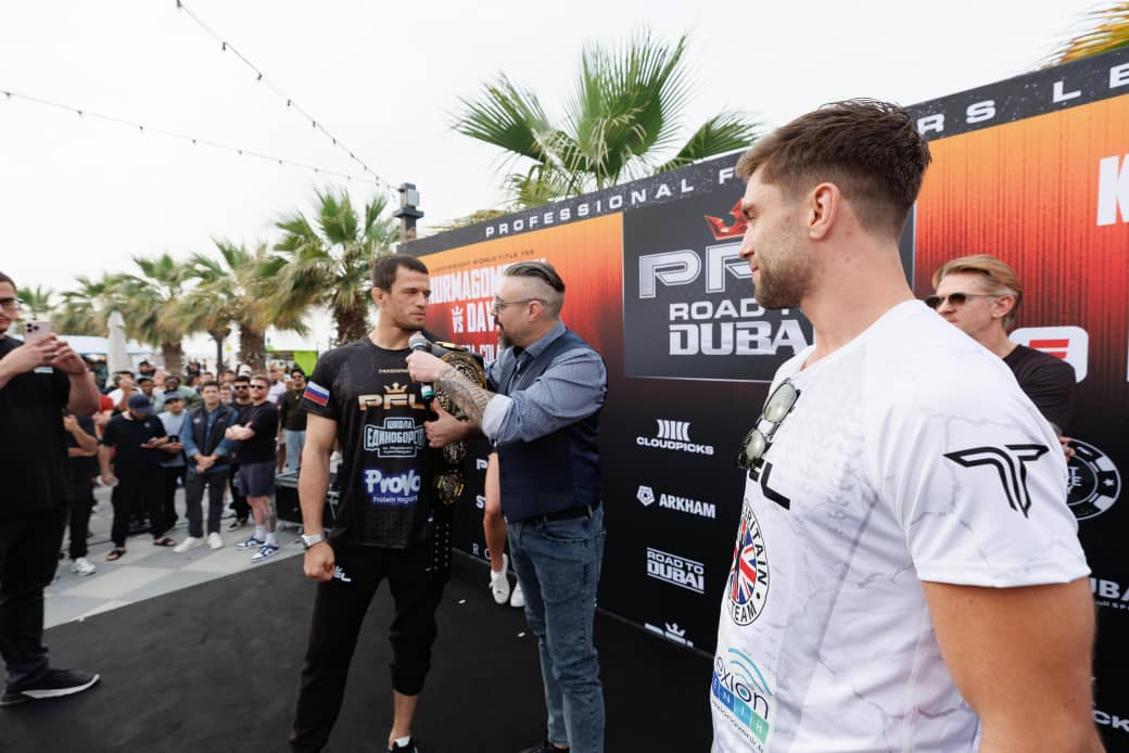 مقاتلو PFL يجتازون الميزان بنجاح استعداداً لانطلاق بطولة الطريق إلى دبي غداً