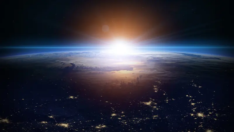 صور سيلفي في الفضاء.. ناسا تسمح أخيرًا لروادها باصطحاب هواتفهم