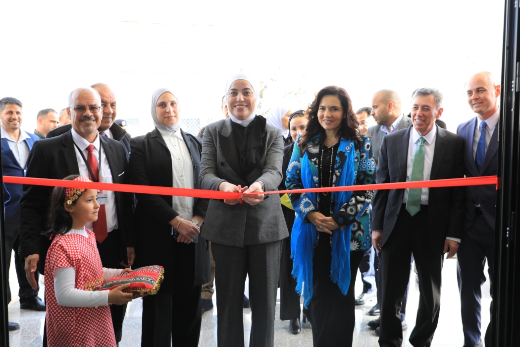 *وزيرة التنمية الاجتماعية تفتتح مركز مطمئنة للفتيات الأول من نوعه في المملكة والإقليم*