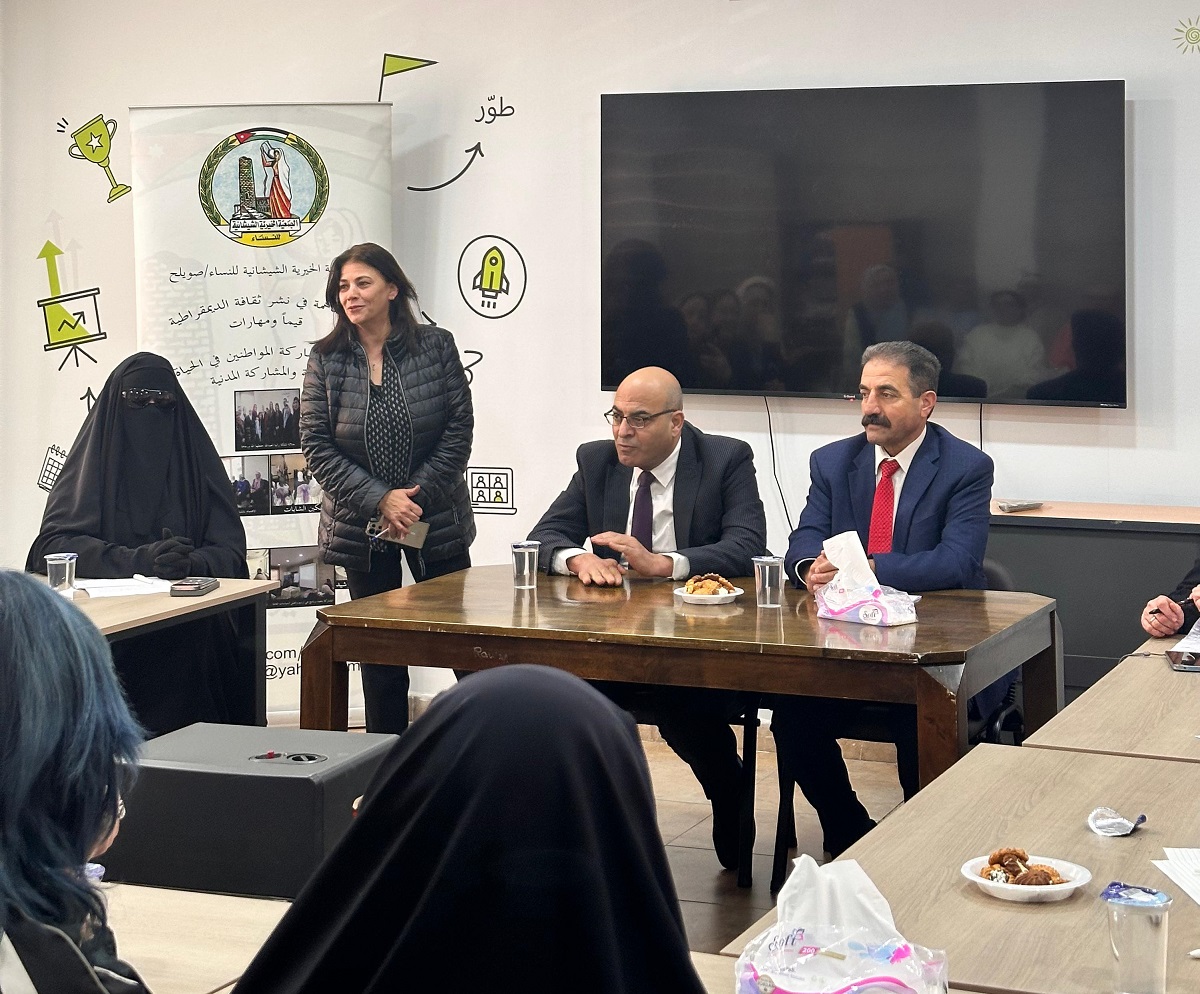 امين عام الشؤون السياسية يلتقي سيدات من الجمعية الخيرية الشيشانية