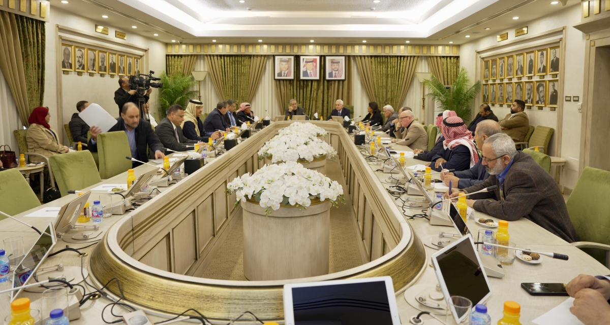 مشتركة في الأعيان تبحث مقترح تطوير الخرائط الرقمية الذكية للأمن المناخي