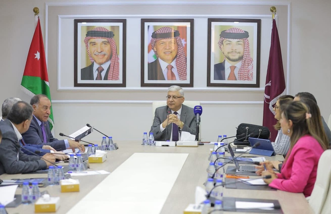 البيئة النيابية تبحث التعاون مع مؤسسة وستمنستر للديمقراطية