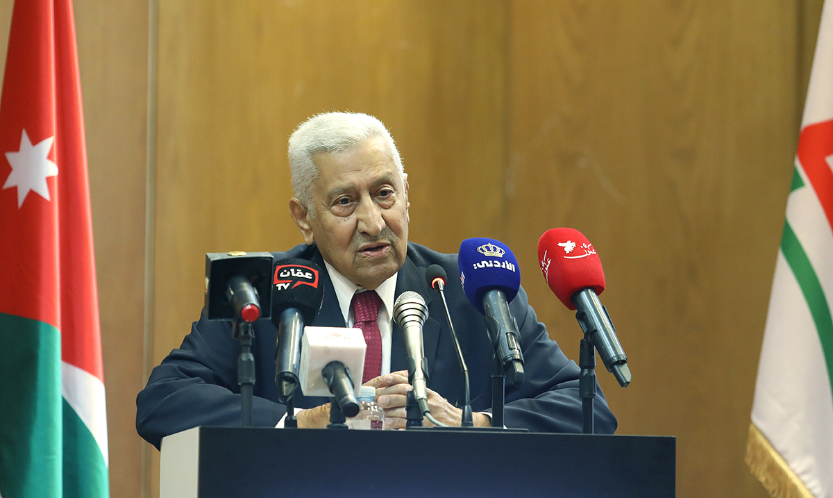 منتدى أبو نصير الثقافي يكرم عددا من الشخصيات