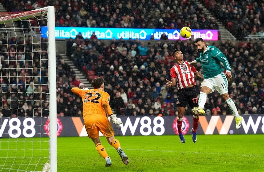 ليفربول أول فريق يخرج من ملعب جحيم سندرلاند بثلاث نقاط..