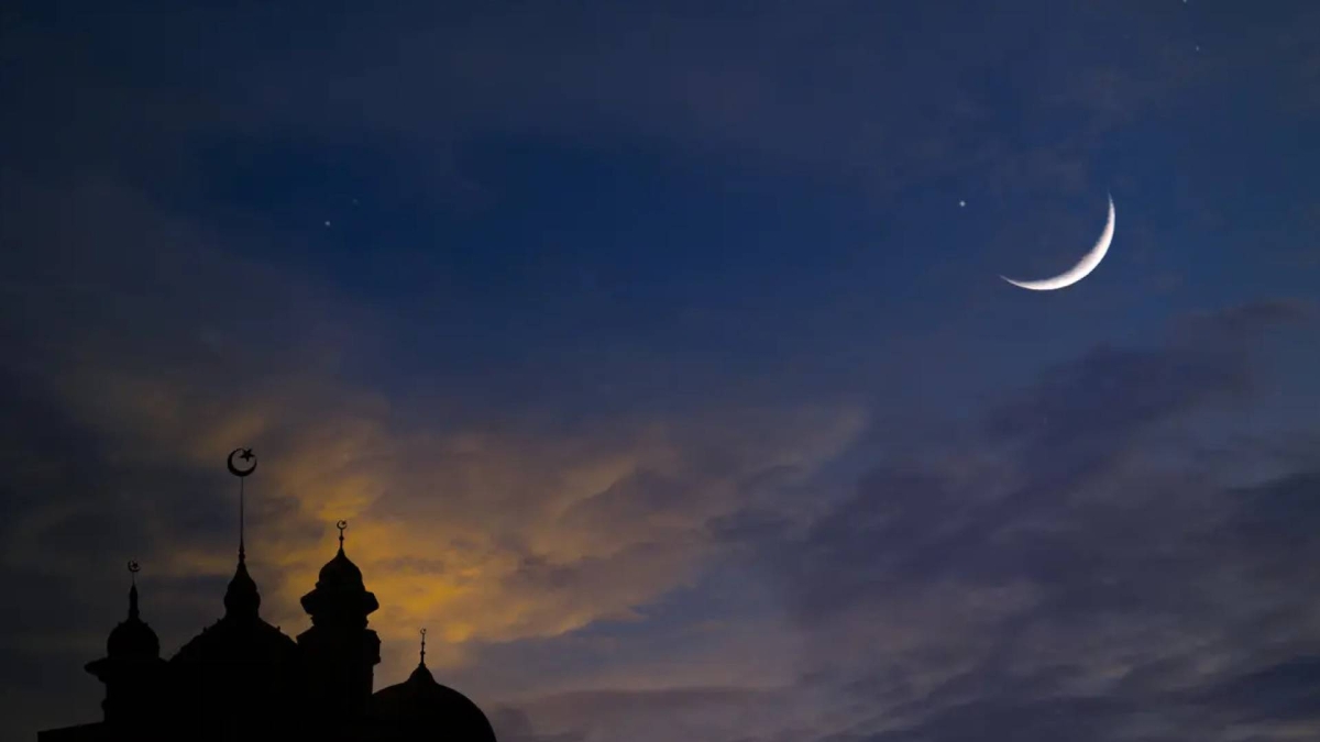 انقسام فلكي حول غرة رمضان.. دول تعلن الأربعاء وأخرى تعتمد الخميس