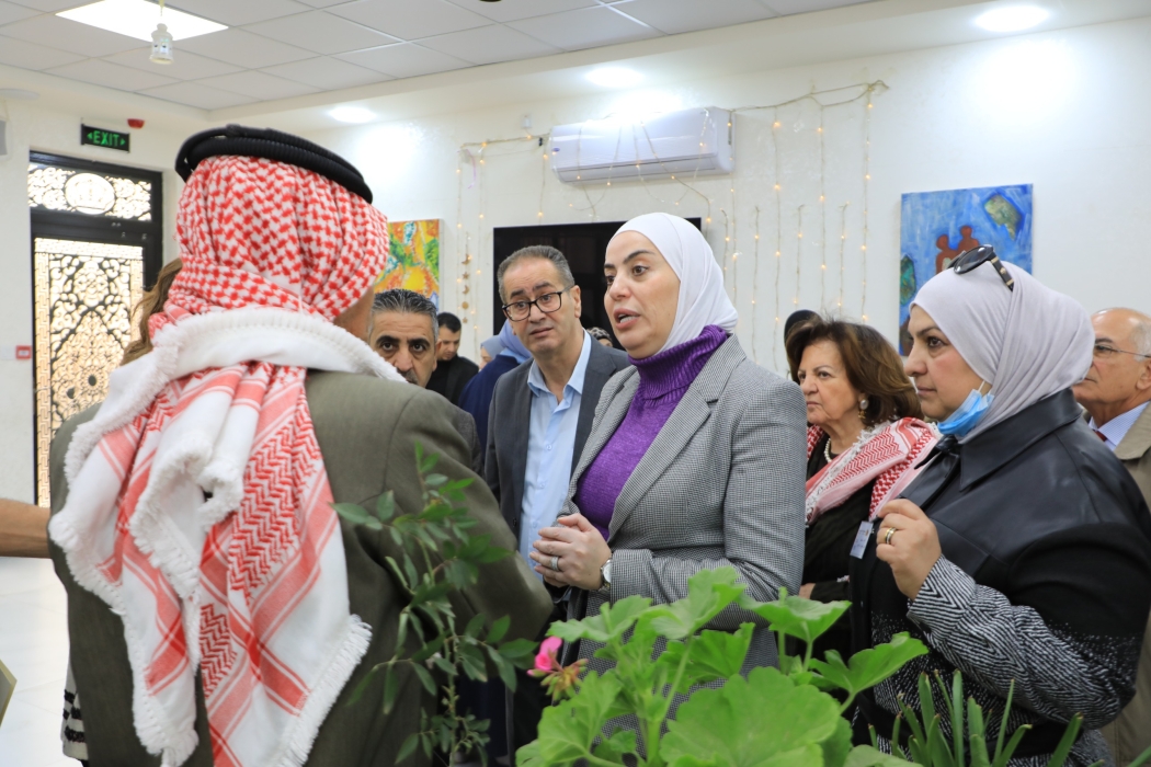 جمعية الأسرة البيضاء تنظم احتفالا بمناسبة عيد ميلاد جلالة الملك بإطلاق مبادرة نحن أولى بكبارنا