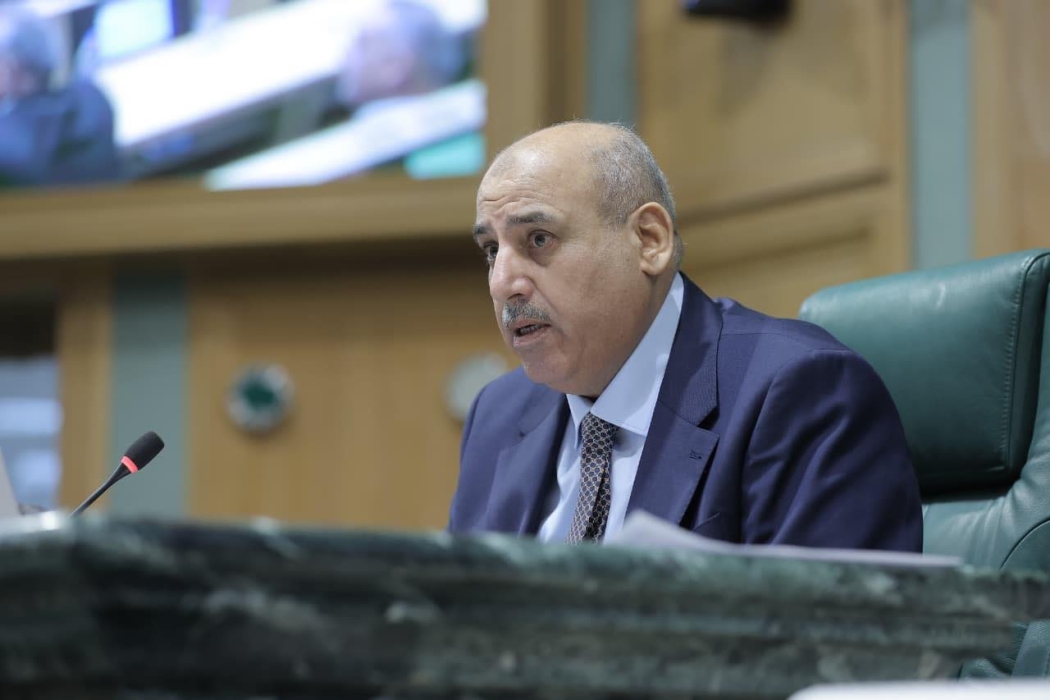 رئيس النواب: المتقاعدون العسكريون عنوان العزيمة والانتماء