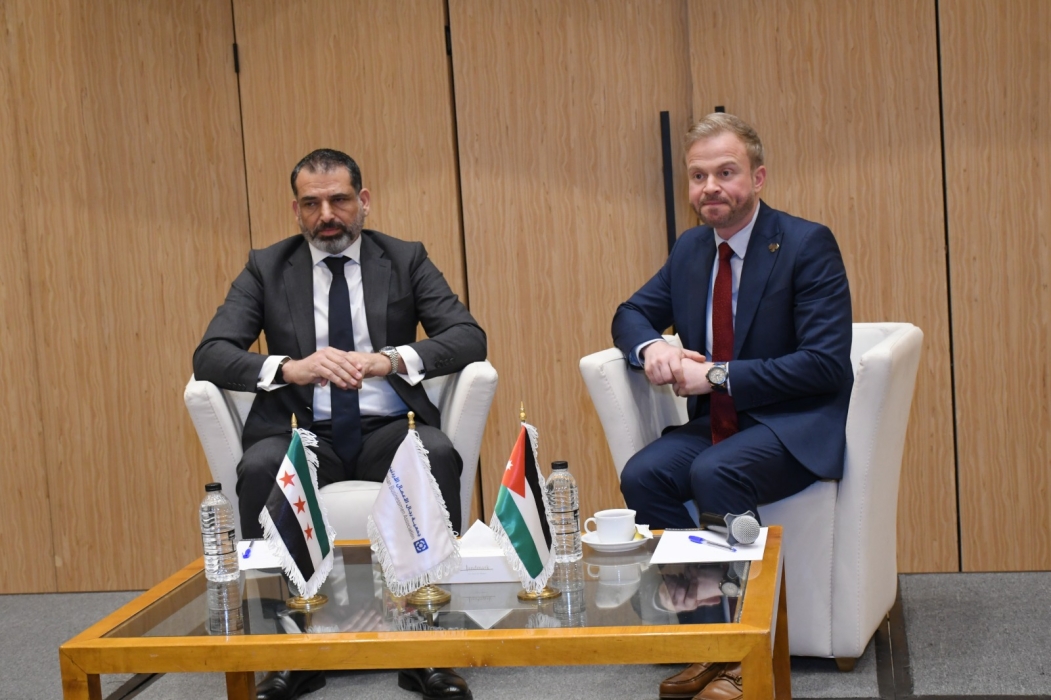 رجال الأعمال تبحث مع الاستثمار السورية تعزيز الشراكات الاقتصادية