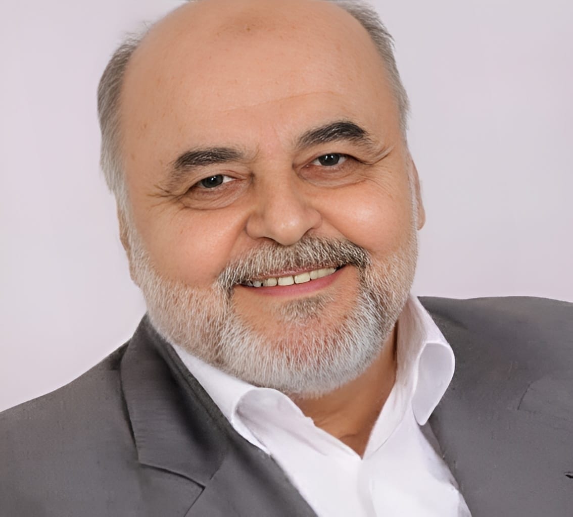 عاطف أبوحجر : صمت الرحيل