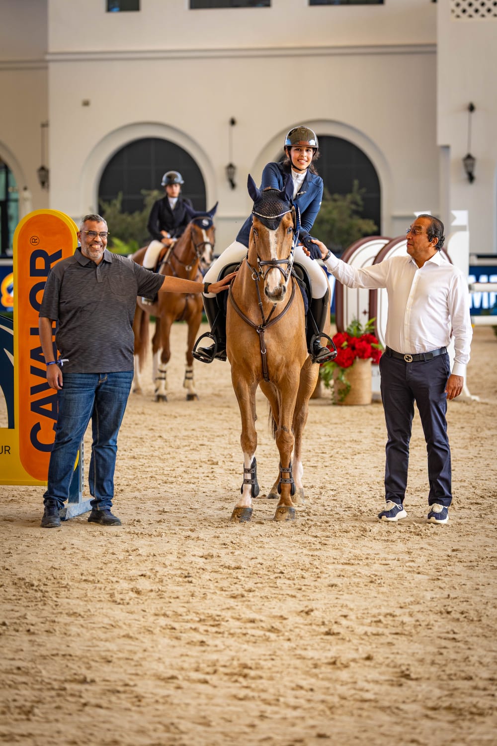 فرسان الأردن يتركون بصمة مميزة في ميادين أبوظبي