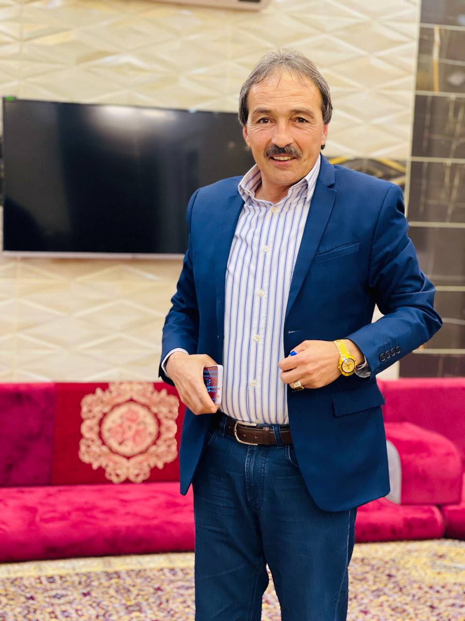 رجل الأعمال أكرم العواقله يهنئ الملك وولي عهده والأسرة الهاشمية والشعب الأردني بمناسبة شهر رمضان