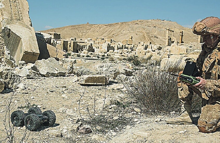 ابتكار روبوت لإزالة الألغام مزود بشحنة ممتدة متعددة الخيوط